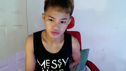 asian_lover05 online show from 27, 4, 2026
