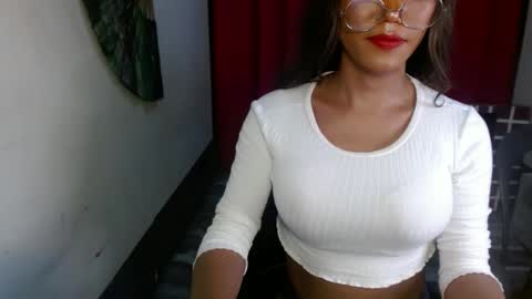 Snapshot of asian_petit19 chatting on 29, 1, 2025 Lovely online show from 29, 1, 2025
