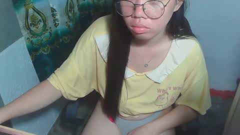 Rhean online show from 5, 3, 2025