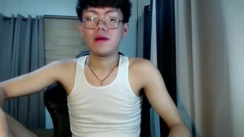 Snapshot of asian_rics69 chatting on 22, 3, 2026 rics online show from 22, 3, 2026