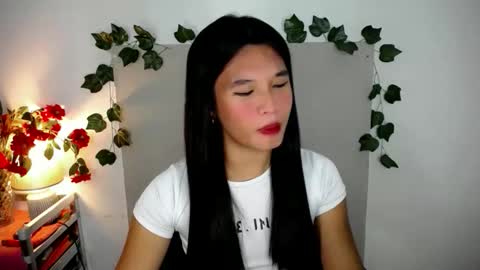 Snapshot of asian_yannie chatting on 10, 9, 2025 Yan online show from 10, 9, 2025