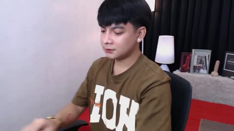 Snapshot of asianacexl chatting on 2, 2, 2025 asianacexl online show from 2, 2, 2025
