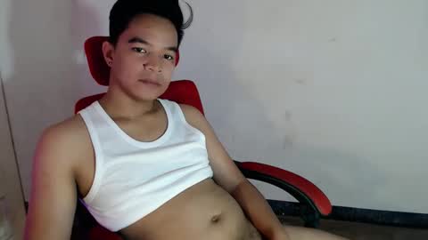 Snapshot of asianash18 chatting on 10, 6, 2026 ASH online show from 10, 6, 2026