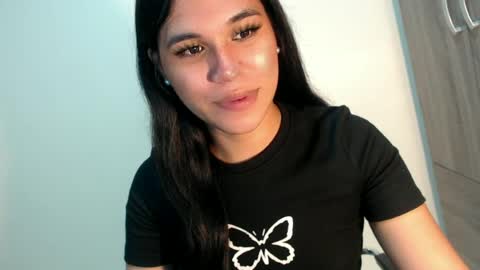 Snapshot of asianblk_barbiedoll chatting on 28, 5, 2026 asianblk_barbiedoll online show from 28, 5, 2026