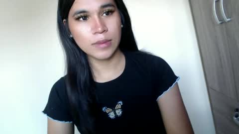 Snapshot of asianblk_barbiedoll chatting on 3, 6, 2026 asianblk_barbiedoll online show from 3, 6, 2026