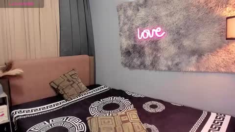 asiancum_peter online show from 7, 10, 2025