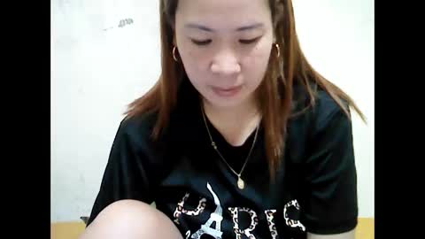 asiancutie143 online show from 3, 5, 2026