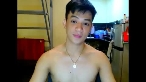 asiandreamboyx online show from 18, 3, 2026