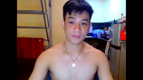 asiandreamboyx online show from 5, 4, 2026
