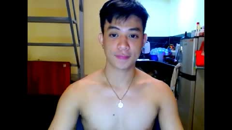 asiandreamboyx online show from 25, 4, 2026