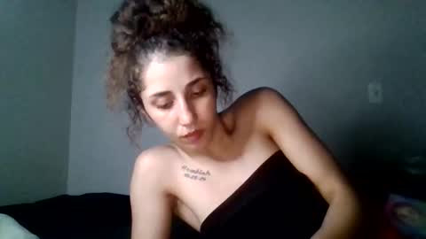 asianicolee online show from 24, 4, 2026