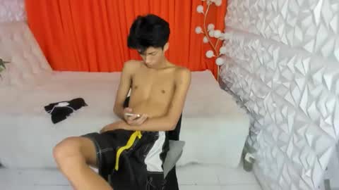 Snapshot of asiankingfucker chatting on 28, 4, 2026 asiankingfucker online show from 28, 4, 2026