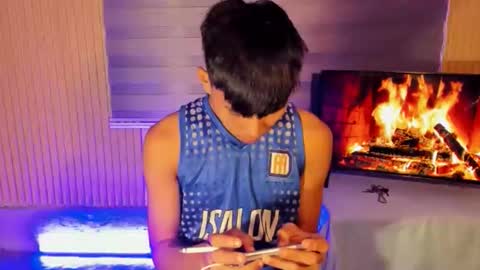 Snapshot of asianplayboyx chatting on 5, 12, 2025 mark online show from 5, 12, 2025