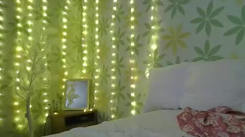 Snapshot of asianshiny chatting on 21, 2, 2025 Alice online show from 21, 2, 2025