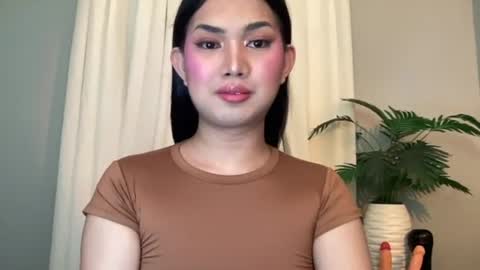 Lily online show from 26, 7, 2026