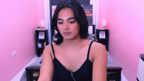 asianverstwink online show from 15, 6, 2026