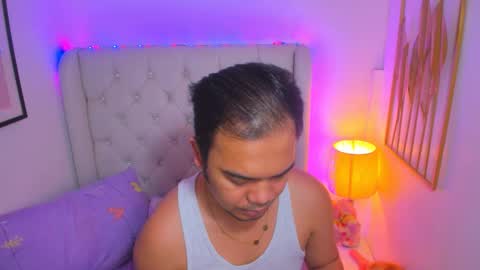 Snapshot of asianzero chatting on 17, 2, 2025 Zero online show from 17, 2, 2025