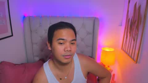Snapshot of asianzero chatting on 3, 3, 2025 Zero online show from 3, 3, 2025