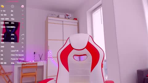 Caroline online show from 22, 2, 2025