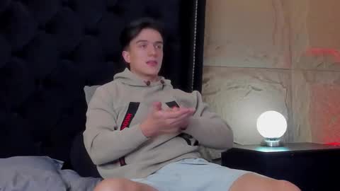 Aslan  online show from 7, 4, 2026