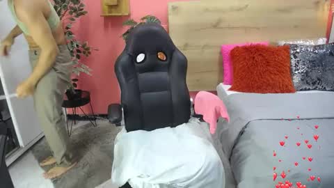 ASLY online show from 20, 5, 2026
