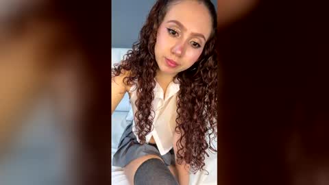 A S L Y   S A N D E R online show from 8, 3, 2026