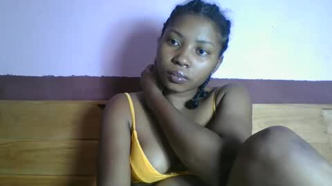 asmiraa online show from 14, 3, 2026