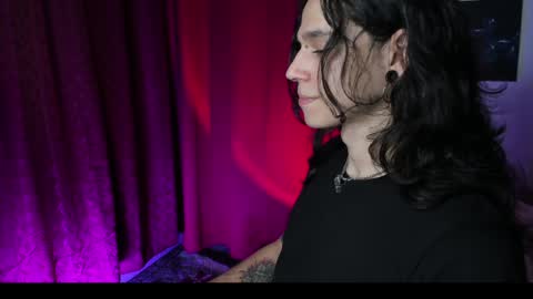 asmodeuszz online show from 23, 12, 2024