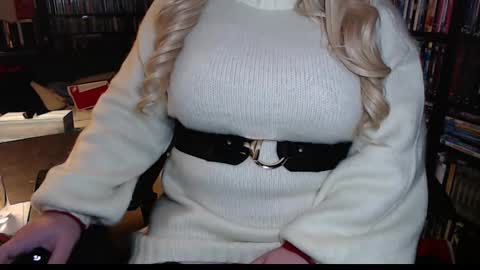 Snapshot of aspen_vale chatting on 23, 1, 2025 Aspen Vale online show from 23, 1, 2025