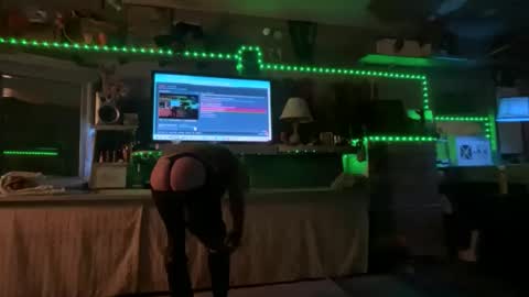 Snapshot of ass_so_sweet chatting on 23, 11, 2025 SIR WILLIAM online show from 23, 11, 2025