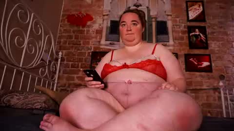 Snapshot of assgives chatting on 26, 6, 2026 Eva online show from 26, 6, 2026
