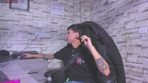 Derek online show from 3, 7, 2026