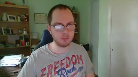 Snapshot of astg94 chatting on 22, 9, 2025 Andrew or Smiley Read the message in bold above the bio design for info on the situation. online show from 22, 9, 2025