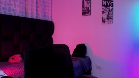 astonhills online show from 11, 10, 2025