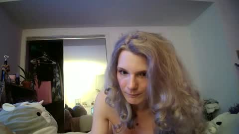 Snapshot of astorialove chatting on 19, 12, 2024 AstoriaLove online show from 19, 12, 2024