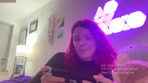 Snapshot of astorialove chatting on 28, 11, 2025 AstoriaLove online show from 28, 11, 2025