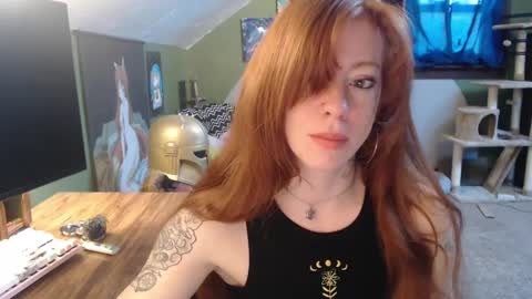 Snapshot of astraeasiren chatting on 17, 1, 2025 AstraeaSiren online show from 17, 1, 2025