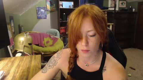 Snapshot of astraeasiren chatting on 11, 9, 2025 AstraeaSiren online show from 11, 9, 2025