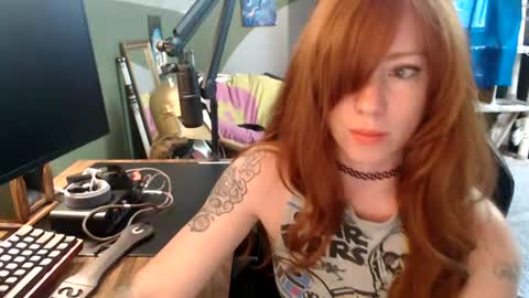 Snapshot of astraeasiren chatting on 19, 6, 2026 AstraeaSiren online show from 19, 6, 2026