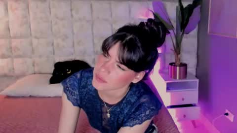 astrid_velle online show from 29, 7, 2026