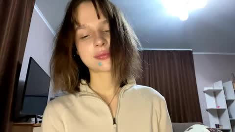 Asuna online show from 27, 4, 2026