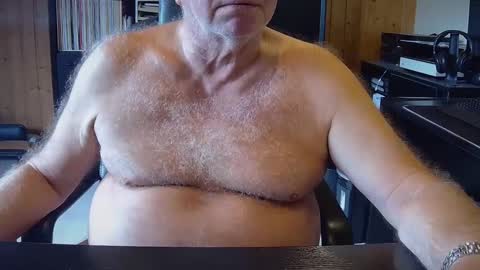 asusandy online show from 26, 9, 2025