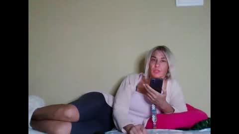 Snapshot of asyalu chatting on 30, 9, 2025 AsyaLu online show from 30, 9, 2025