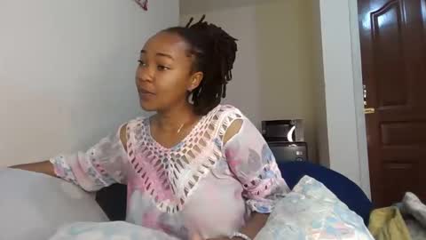 atara_seren online show from 2, 6, 2026