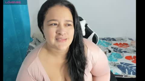 Snapshot of atenea_19_ chatting on 6, 6, 2026 atenea_19_ online show from 6, 6, 2026