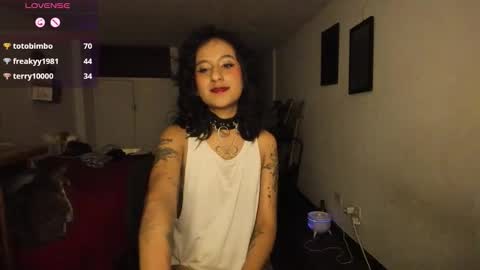 Atenea online show from 16, 10, 2025