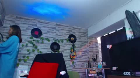 Atenea online show from 21, 1, 2025