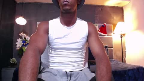 Snapshot of athleticbig_cock chatting on 17, 12, 2025 ATHLETIC COCK online show from 17, 12, 2025