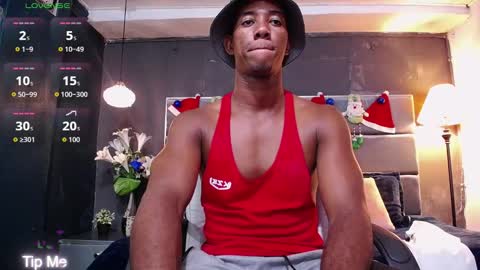 Snapshot of athleticbig_cock chatting on 19, 12, 2025 ATHLETIC COCK online show from 19, 12, 2025