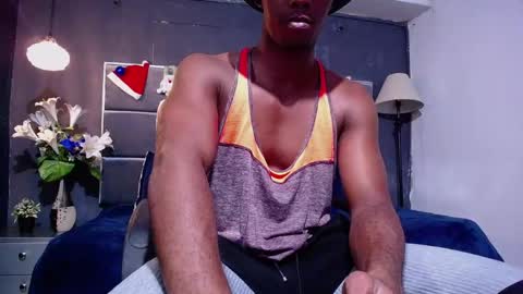 Snapshot of athleticbig_cock chatting on 21, 12, 2025 ATHLETIC COCK online show from 21, 12, 2025